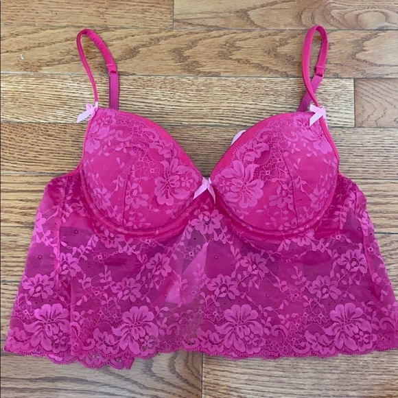 Victoria’s Secret Bra - Picture 2 of 5